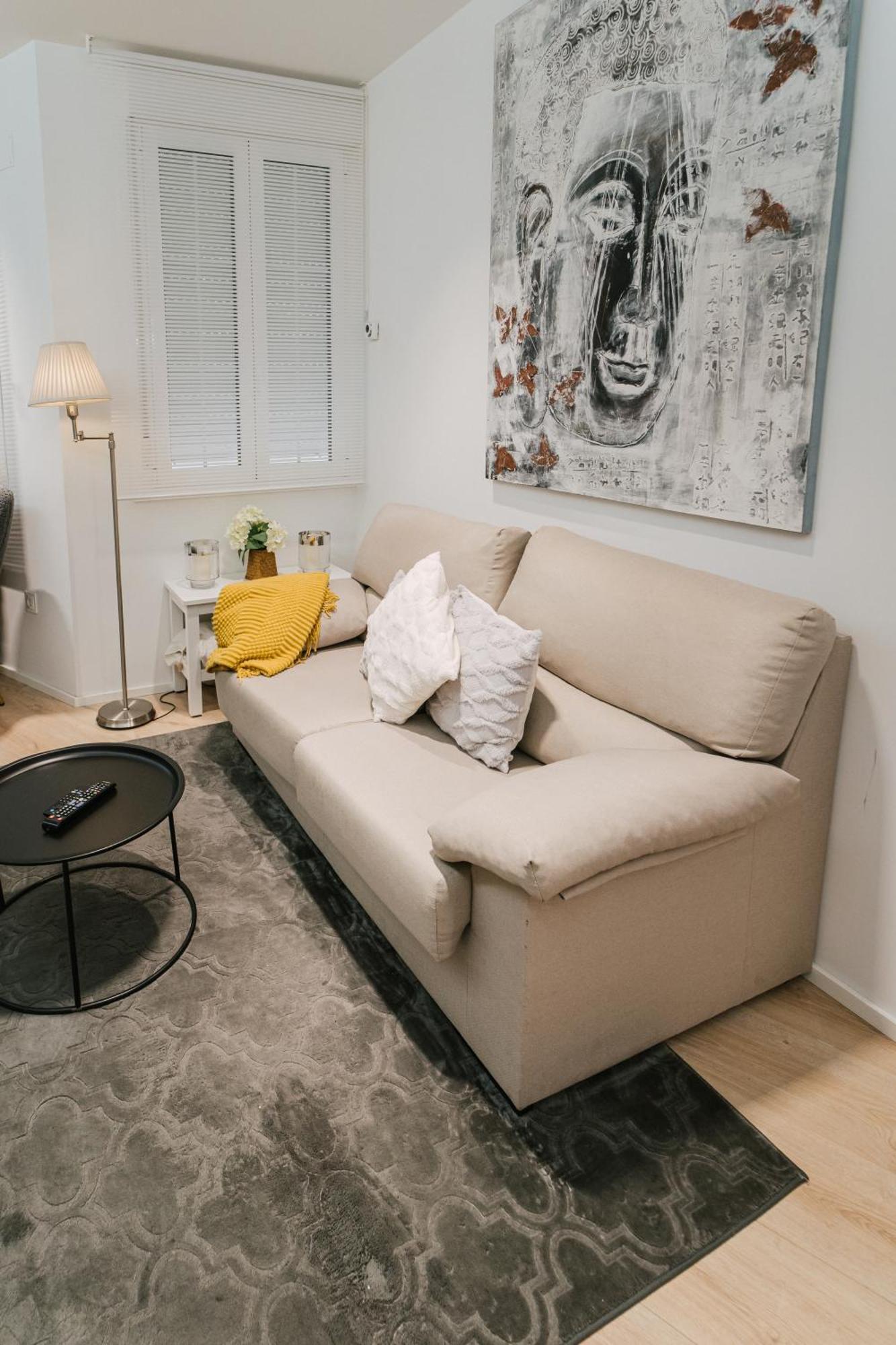Lujoso Y Amplio Apartamento Con Parking Incluido Leon Exterior photo