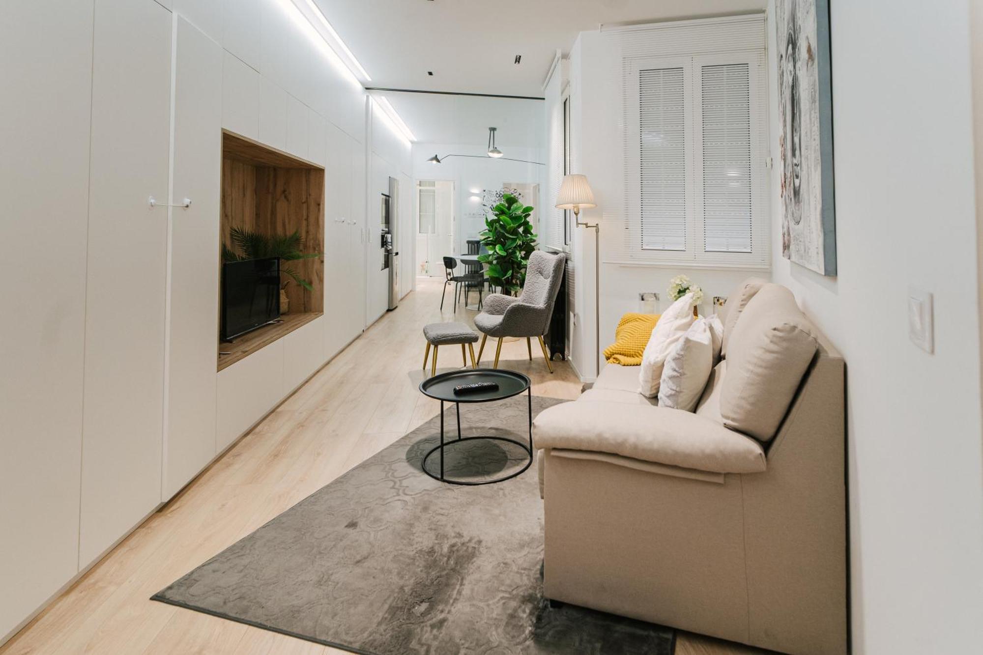 Lujoso Y Amplio Apartamento Con Parking Incluido Leon Exterior photo